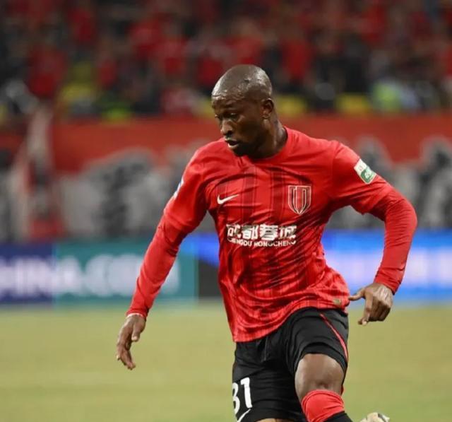 外援实力强劲，助球队获胜关键